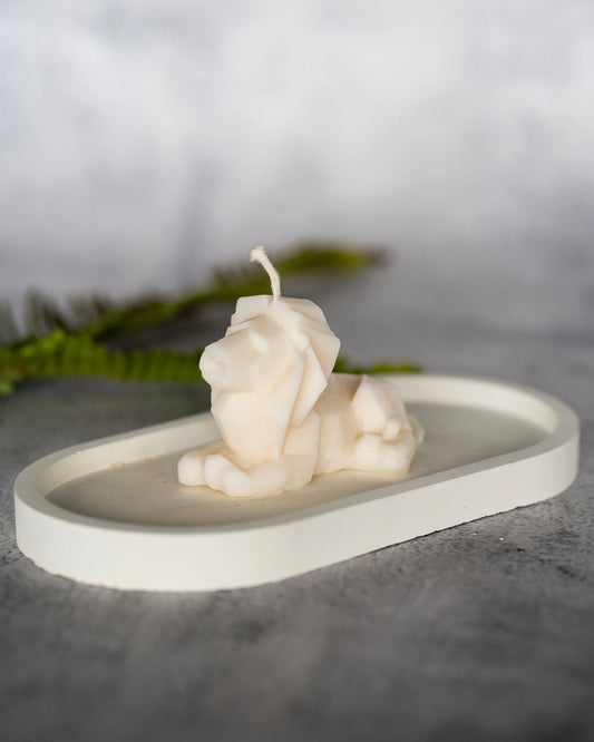 Small geometric lion candle